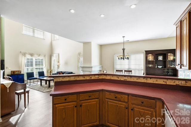 1830 Chinchester Lane, Charlotte, NC 28270