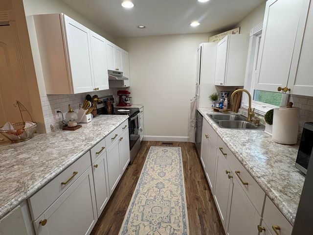 3029 Riverside Springs Drive, London, KY 40744