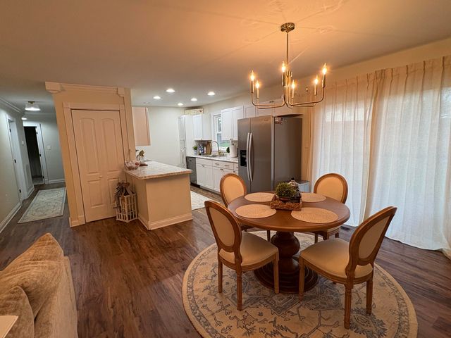 3029 Riverside Springs Drive, London, KY 40744