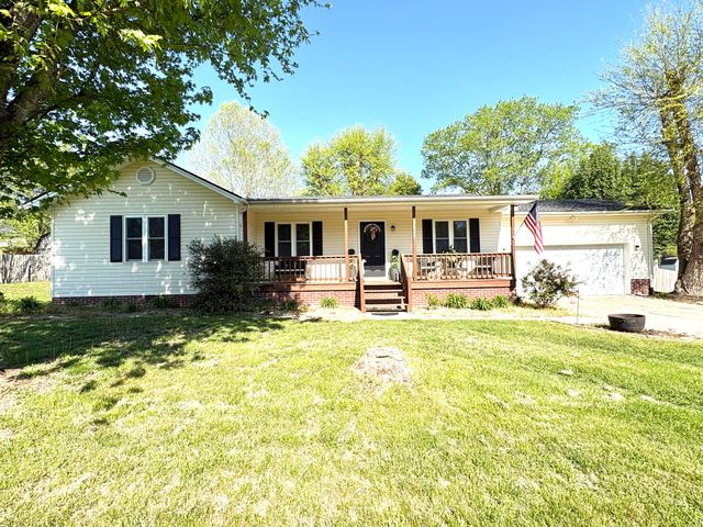 3029 Riverside Springs Drive, London, KY 40744