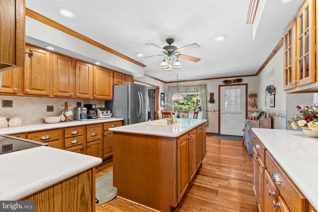 12 TIFFANY DR, Carlisle, PA 17015