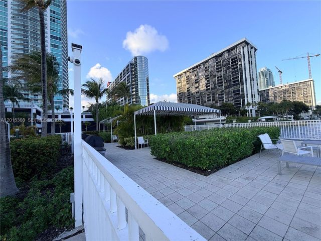 2101 Brickell Avenue 2301, Miami, FL 33129