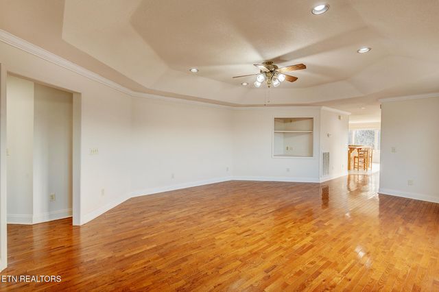 1002 Dawning Rd, Newport, TN 37821