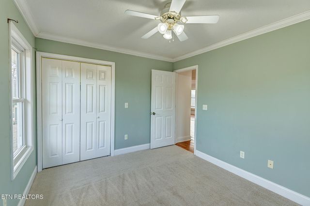 1002 Dawning Rd, Newport, TN 37821