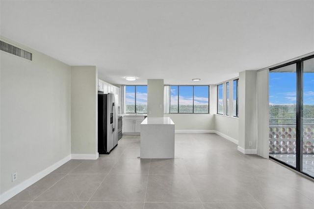 4222 Inverrary Boulevard 4810, Lauderhill, FL 33319