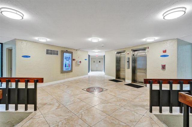 4222 Inverrary Boulevard 4810, Lauderhill, FL 33319