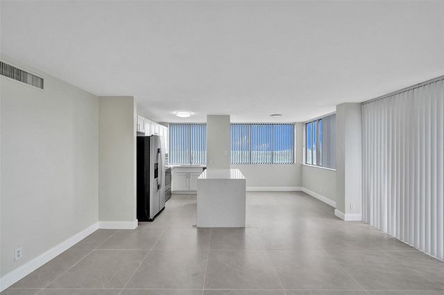 4222 Inverrary Boulevard 4810, Lauderhill, FL 33319