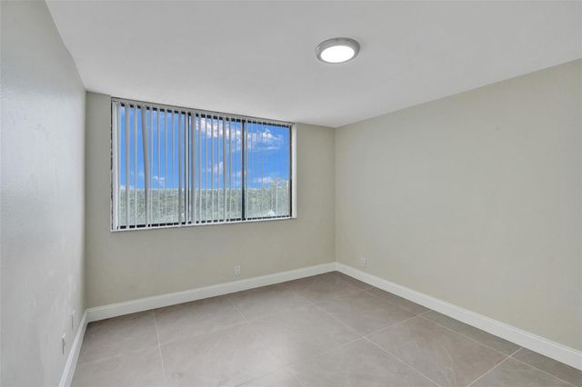 4222 Inverrary Boulevard 4810, Lauderhill, FL 33319
