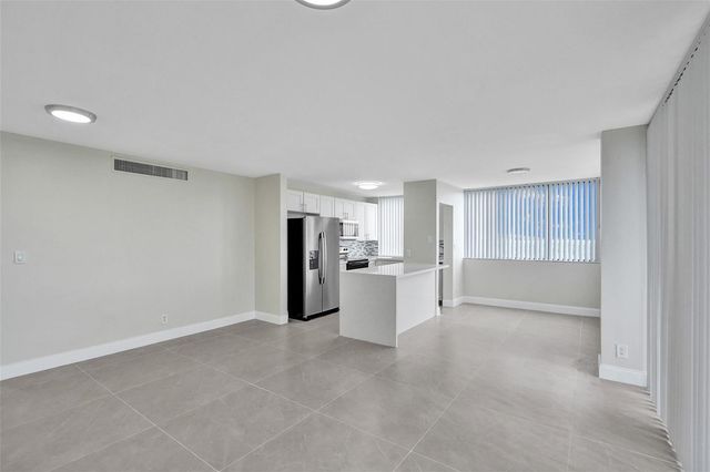 4222 Inverrary Boulevard 4810, Lauderhill, FL 33319