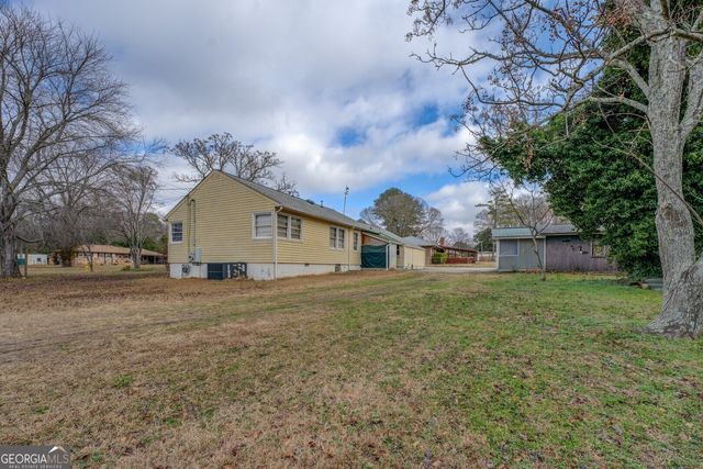 908 Nelson Street, Jackson, GA 30233