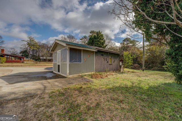 908 Nelson Street, Jackson, GA 30233