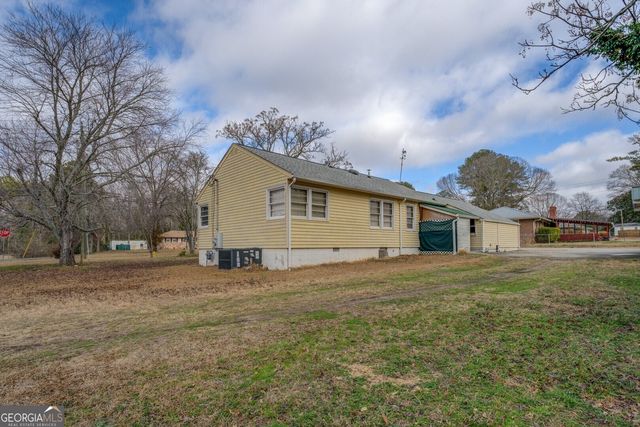 908 Nelson Street, Jackson, GA 30233