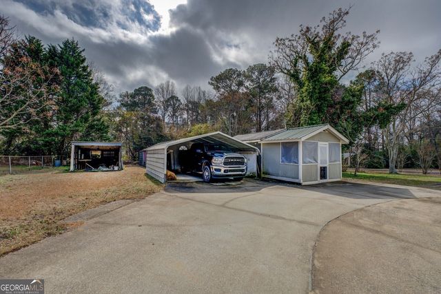 908 Nelson Street, Jackson, GA 30233