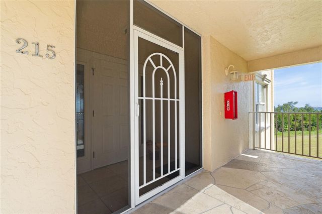 101 N MARION COURT 215, Punta Gorda, FL 33950