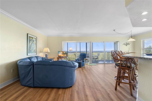 101 N MARION COURT 215, Punta Gorda, FL 33950