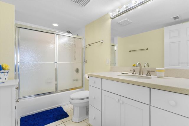 101 N MARION COURT 215, Punta Gorda, FL 33950