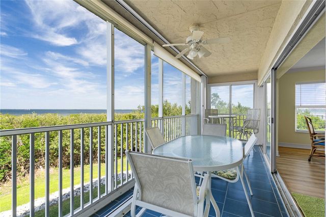 101 N MARION COURT 215, Punta Gorda, FL 33950