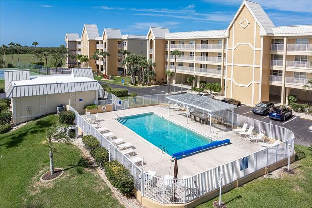 101 N MARION COURT 215, Punta Gorda, FL 33950