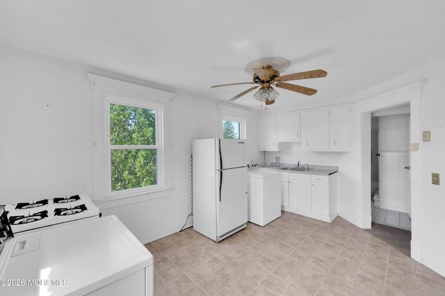 19 Murray Street, Freehold, NJ 07728