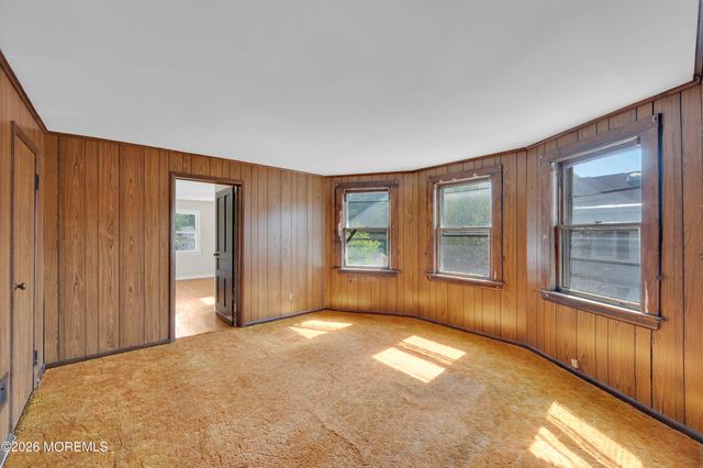 19 Murray Street, Freehold, NJ 07728
