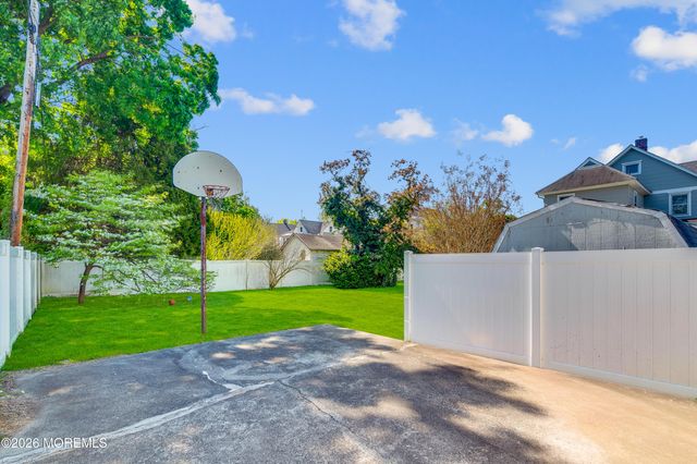 19 Murray Street, Freehold, NJ 07728