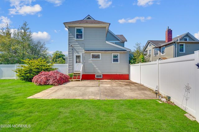 19 Murray Street, Freehold, NJ 07728