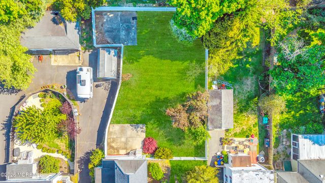 19 Murray Street, Freehold, NJ 07728