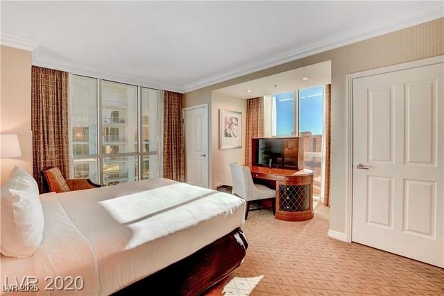 125 East Harmon Avenue 1620, Las Vegas, NV 89109