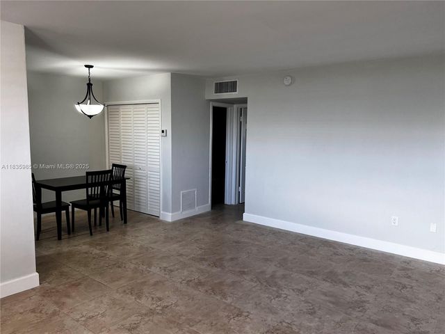 12590 NE 16th Ave 605, North Miami, FL 33161