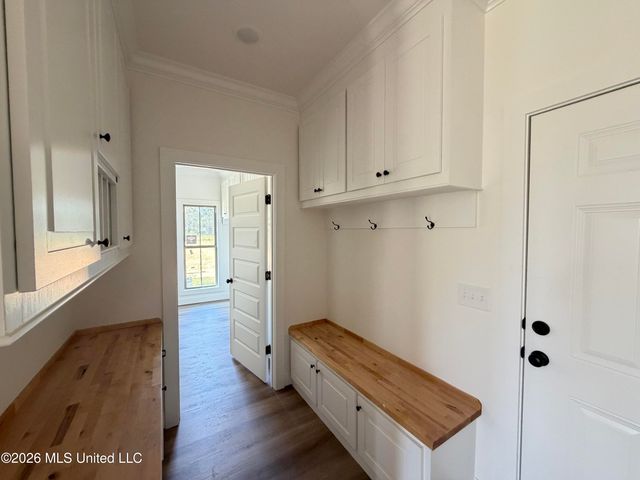 313 Brookfield Circle, Brandon, MS 39042