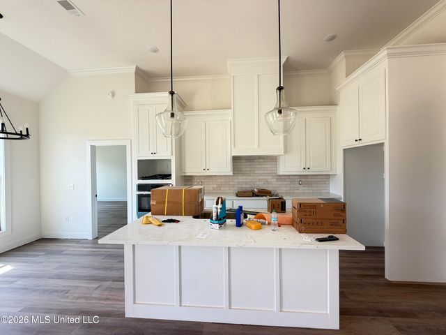 313 Brookfield Circle, Brandon, MS 39042