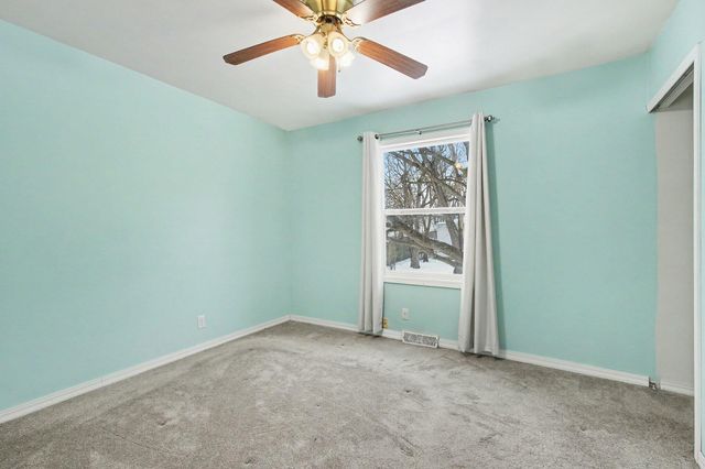 2955 W 74th Avenue, Merrillville, IN 46410