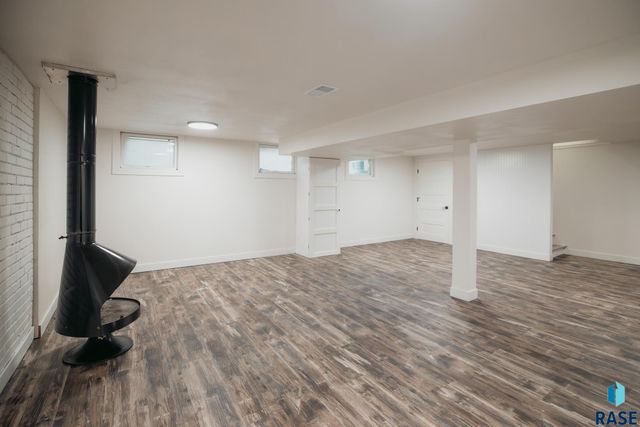 1601 S Williams Ave Avenue, Sioux Falls, SD 57105