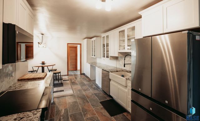 1601 S Williams Ave Avenue, Sioux Falls, SD 57105