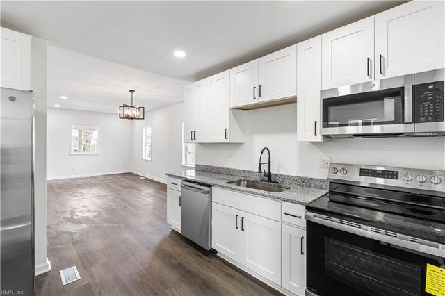 2803 Elm AVE, Portsmouth, VA 23704