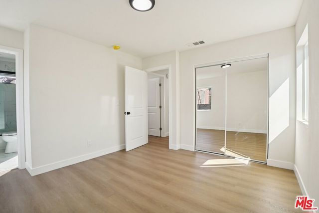 4920 S Wilton Place, Los Angeles, CA 90062