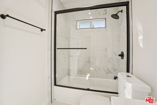 4920 S Wilton Place, Los Angeles, CA 90062