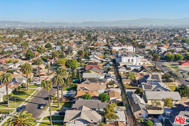 4920 S Wilton Place, Los Angeles, CA 90062