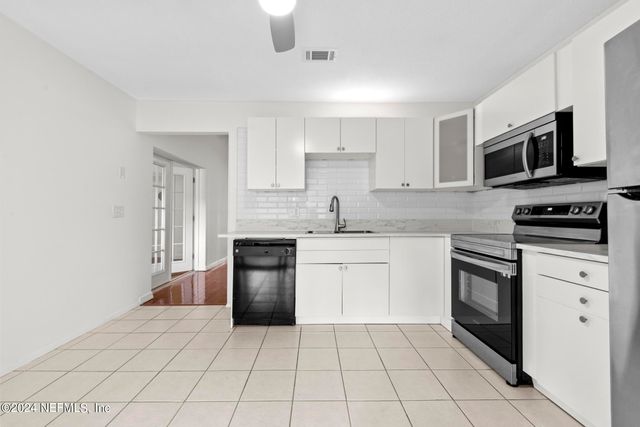 11471 STINGER Way, Jacksonville, FL 32223