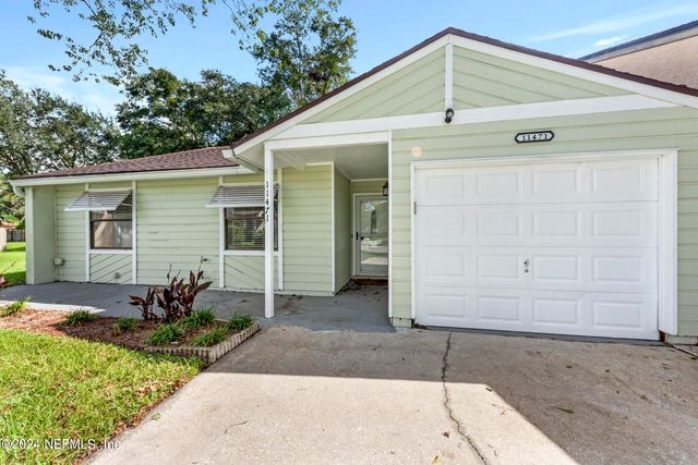 11471 STINGER Way, Jacksonville, FL 32223
