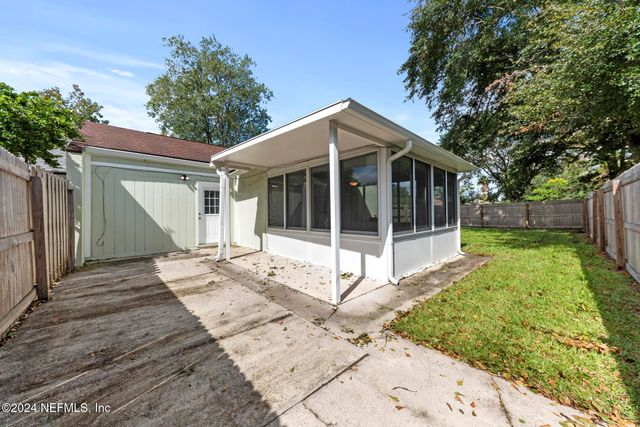 11471 STINGER Way, Jacksonville, FL 32223
