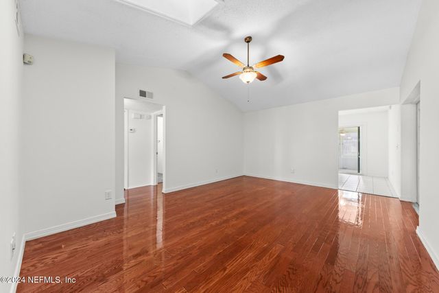 11471 STINGER Way, Jacksonville, FL 32223