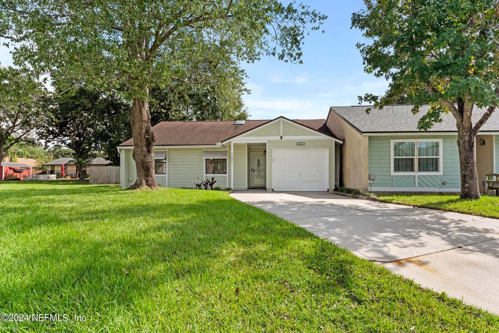 11471 STINGER Way, Jacksonville, FL 32223