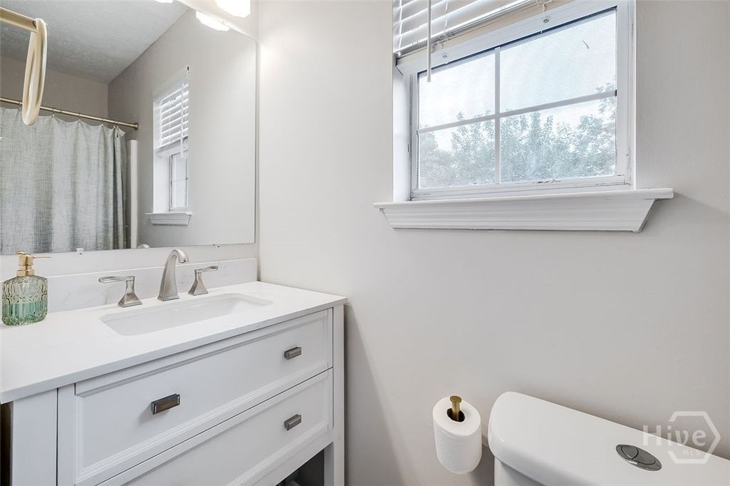Image 33 of property listing at 110 Embassy Court, Savannah, GA 31419