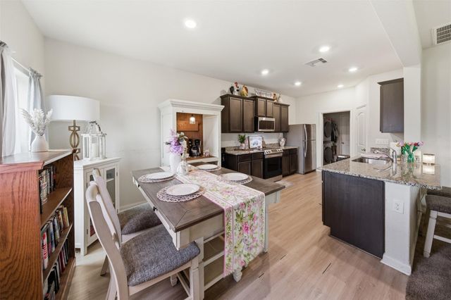 1130 Hinged Opal Drive, Rosharon, TX 77583
