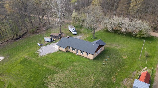 52933 68th Avenue, Lawrence Twp, MI 49064