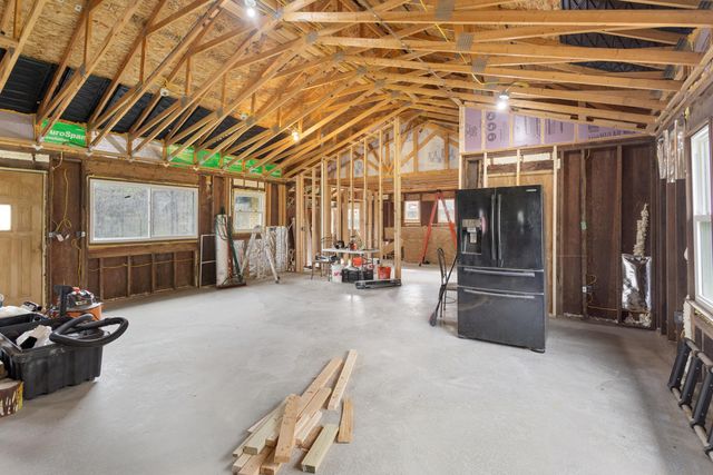 52933 68th Avenue, Lawrence Twp, MI 49064