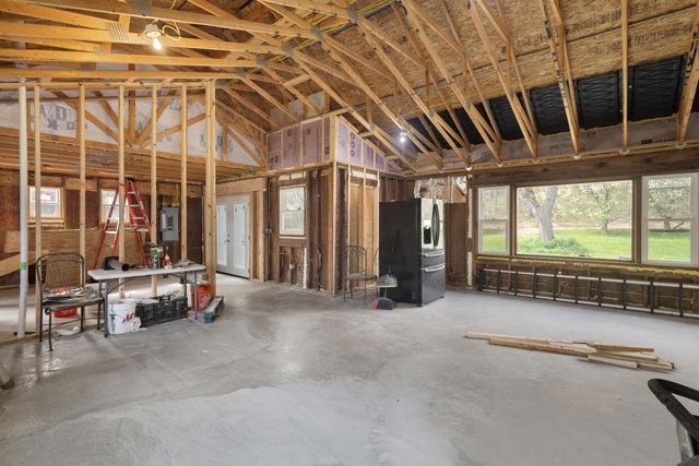 52933 68th Avenue, Lawrence Twp, MI 49064