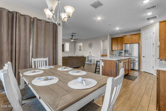 6943 N 88TH Drive, Glendale, AZ 85305