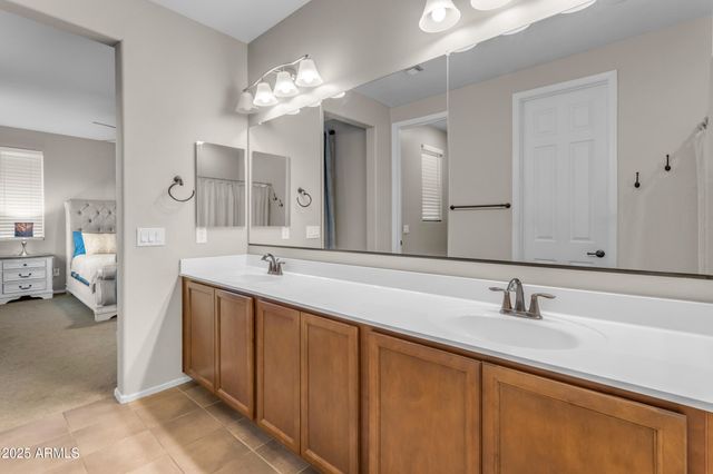 6943 N 88TH Drive, Glendale, AZ 85305